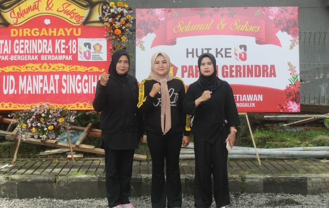 Hangatkan Semangat Ramadan ,Perempuan Indonesia Raya Trenggalek Gelar Kegiatan Sosial Di Mesjid